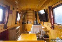 Inside a 57ft Reverse-Layout Narrowboat: Interior Tour