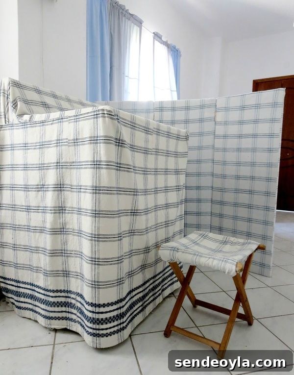 Hide Your Washing Machine: Space-Saving Concealment Ideas 8 Washing machine covered in same fabric