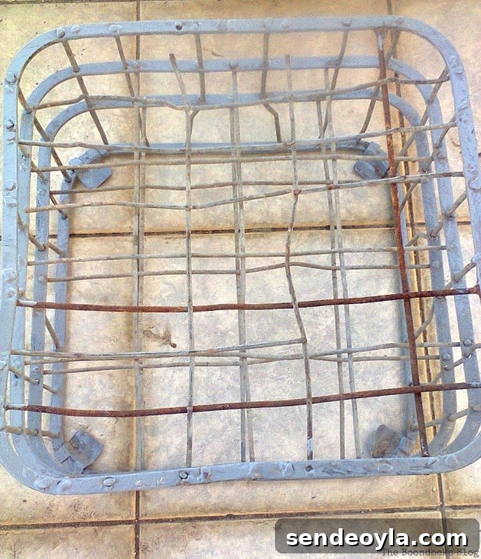 Painting the metal crate
