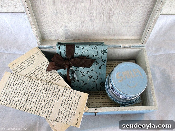 Bookmarks, a memo pad and an inspirational jar, A Gift Box from the Heart