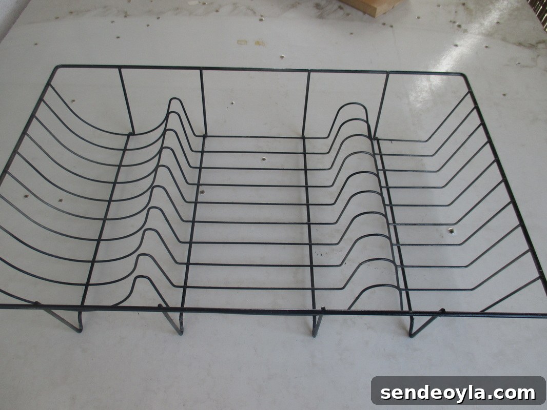 Wire dish rack with black spray paint - wrapping up the wire dish rack - The boondocks blog