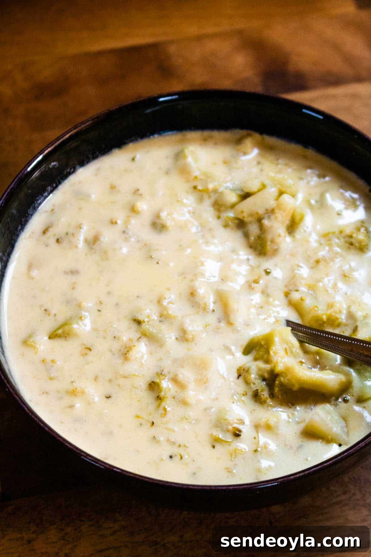 Chunky Keto Broccoli and Cheese Soup Recipe 2 Denby Halo bowl of keto broccoli cheese soup