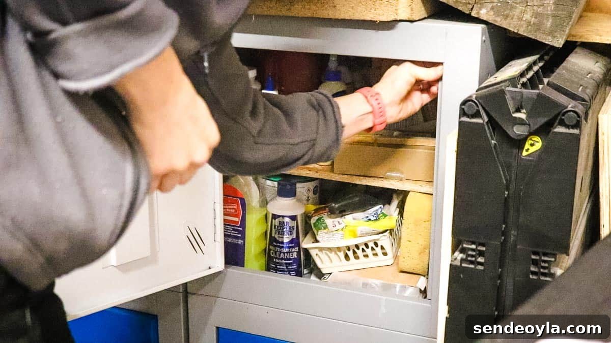 36 Blu Tack Uses and Workshop Hacks 25 Cables held with Blu Tack