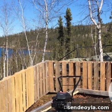 Pallet fence