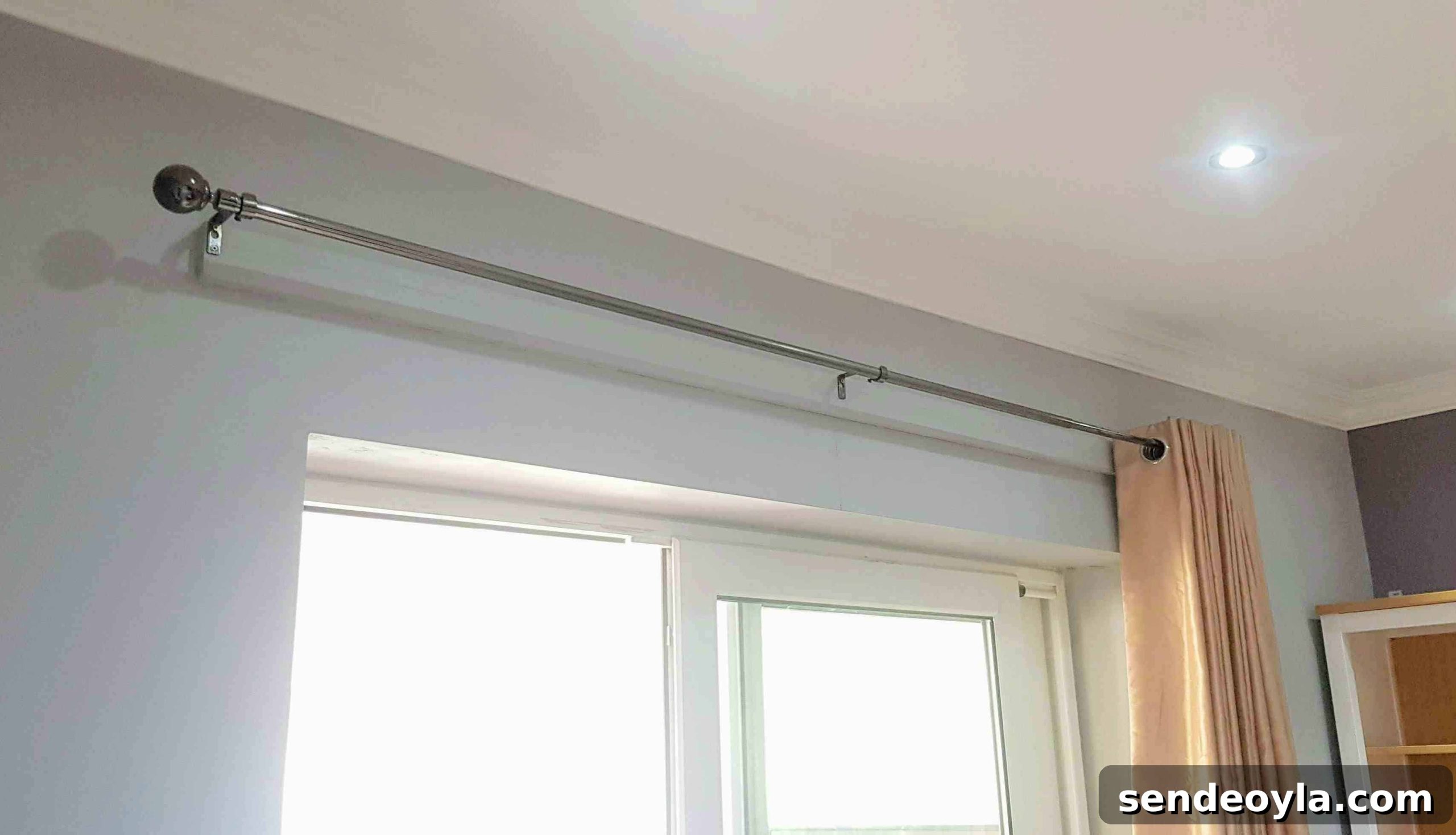 How to Install a Curtain Pole Batten with Grab Adhesive 11 curtain pole fitted on to a wooden batten