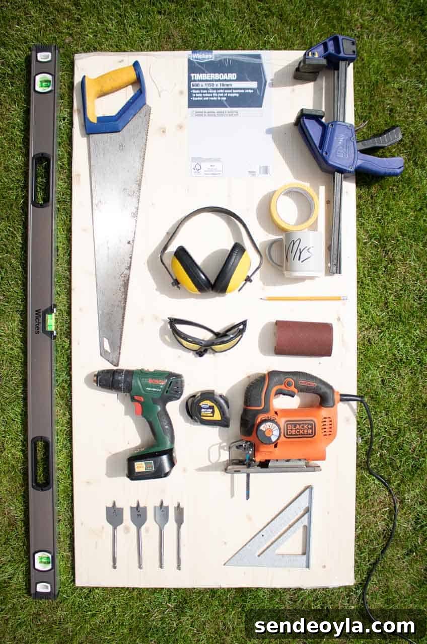 DIY Chopping Board Set with Built-In Spaghetti Measure 5 Supplies you'll need to make a chopping board set with spaghetti measures for 1, 2, 3 & 4 servings