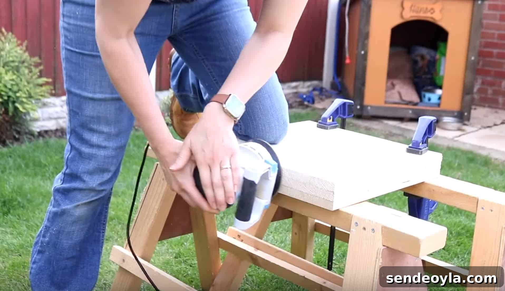 DIY S-Shaped Sculptural Side Table 8 sanding cuts until smooth with orbit sander