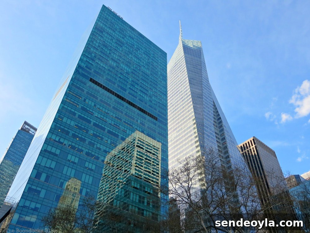 Discover Restored Bryant Park and Nearby Attractions 11 Bank of America Skyscraper on Sixth avenue side of Bryant Park, A Visit to the Restored Bryant Park and its Surrounding Areas www.theboondocksblog.com