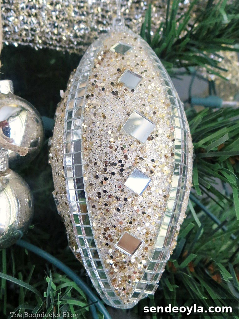 Glitter and mirrors ornament