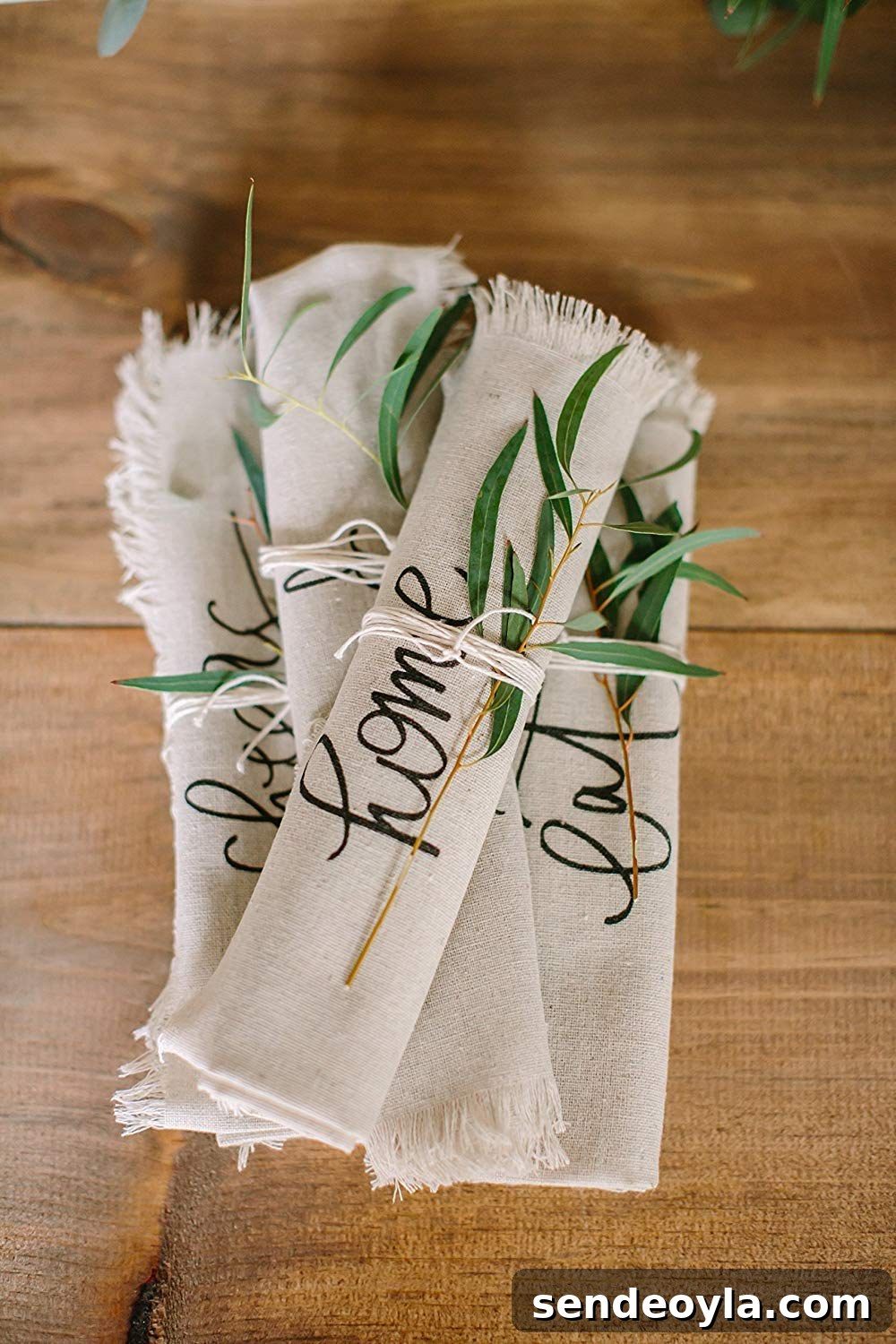Set of napkins with hand written words, Ten Amazing Hand-Made Gifts for $10 and Under www.theboondocksblog.com
