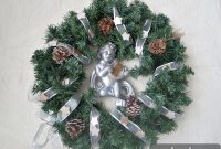 Stunning DIY Christmas Wreath with Metallic Accents