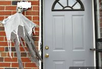 Paint Your Front Door for a Durable, Professional Finish