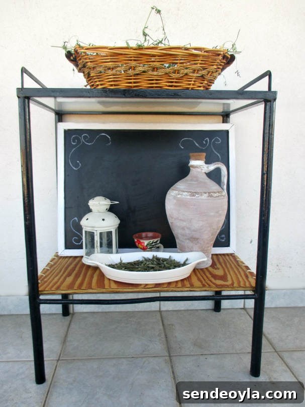 A rusty old Table Revived www.theboondocksblog.com