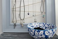 How to Make a Picture Frame Jewelry Organizer