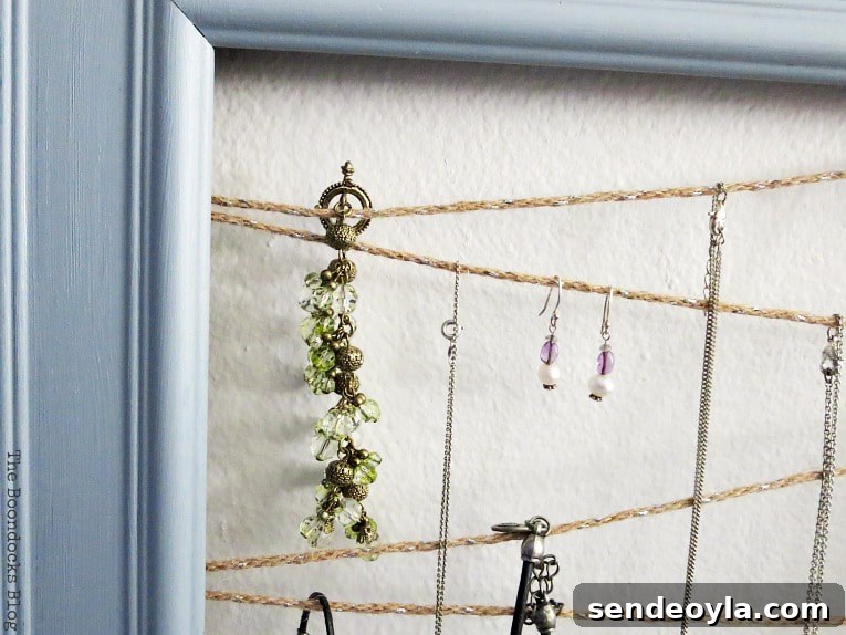 Final jewelry organizer display