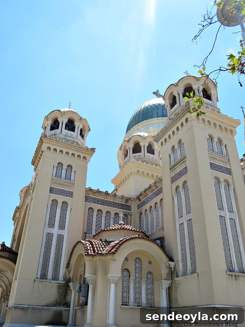 Saint Andrew's Cathedral: History, Architecture and Highlights 13 The towers of St. Andrew's Cathedral, right side view