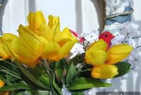 Add Color to Your Home with Vibrant Wreath Ideas