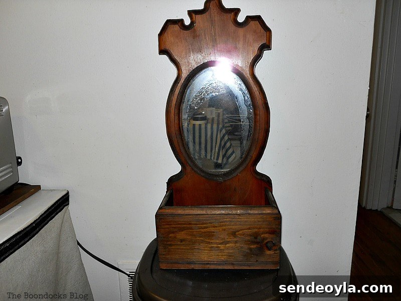 The mirror before it had been painted