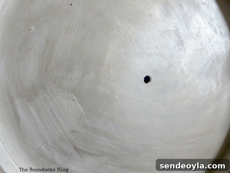 Adding metallic lustre to the center