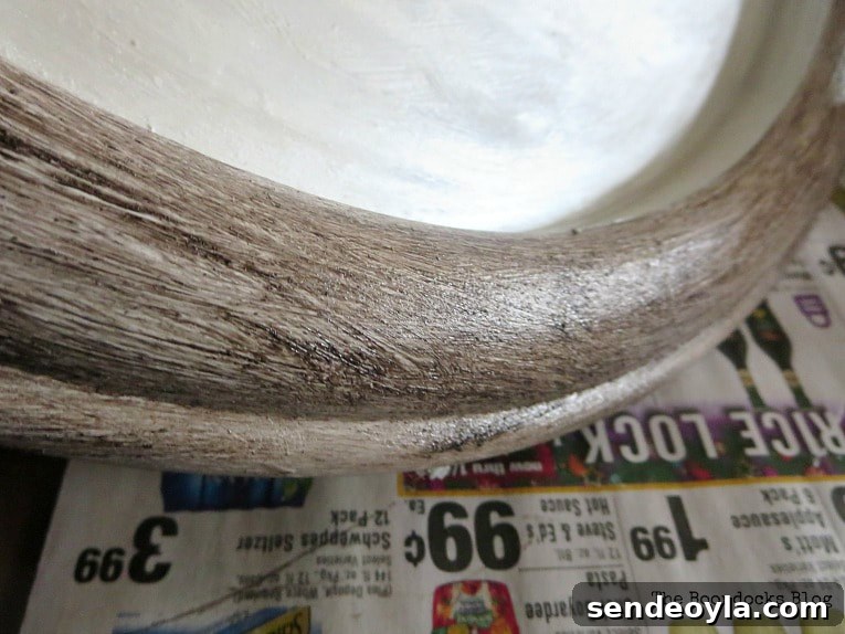Applying and wiping off decorative wax