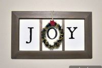 DIY Holiday Wall Decor Ideas to Transform Your Home