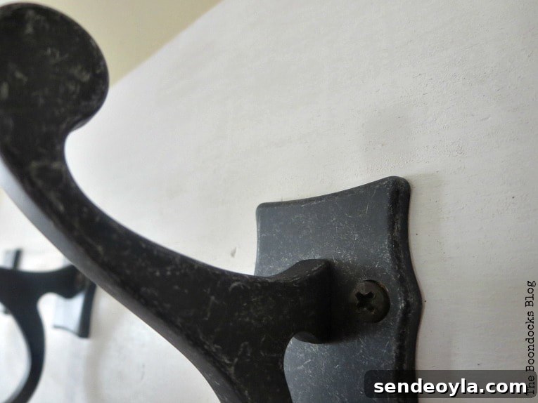 DIY Farmhouse Coat Rack for Your Entryway 8 close-up of hook, How to Make a Wooden Wall Hanger www.theboondocksblog.com