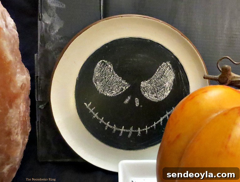 Wall plate painted with chalkboard paint and drawing