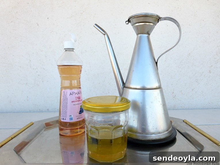 Olive oil, vinegar and a jar, how to easily clean wood with just 2 ingredients