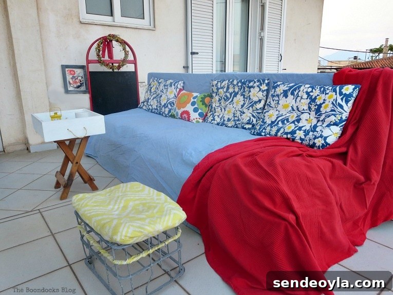 How to Build a DIY Pallet Sofa Without Tools 10 Super quick pallet couch