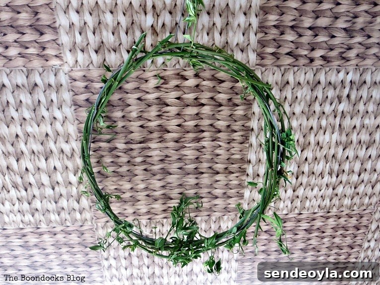 Vines wrapped around the wire base