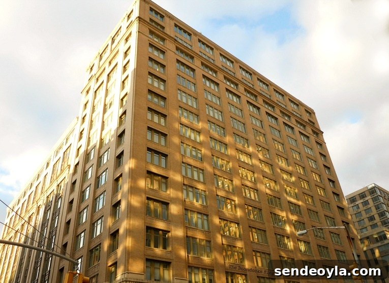 Guide to New York City's Most Iconic Buildings 17 building with sunlight reflecting, Buildings of New York www.theboondocksblog.com