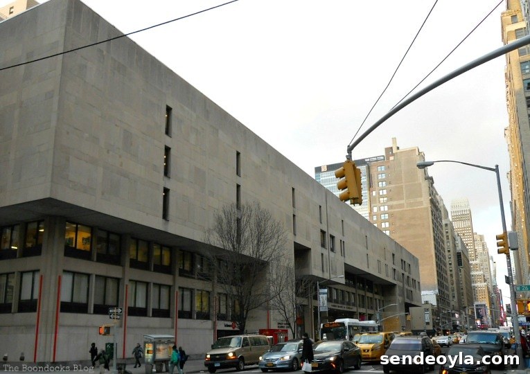 Guide to New York City's Most Iconic Buildings 7 Fashion Institute of Technology, Buildings of New York www.theboondocksblog.com