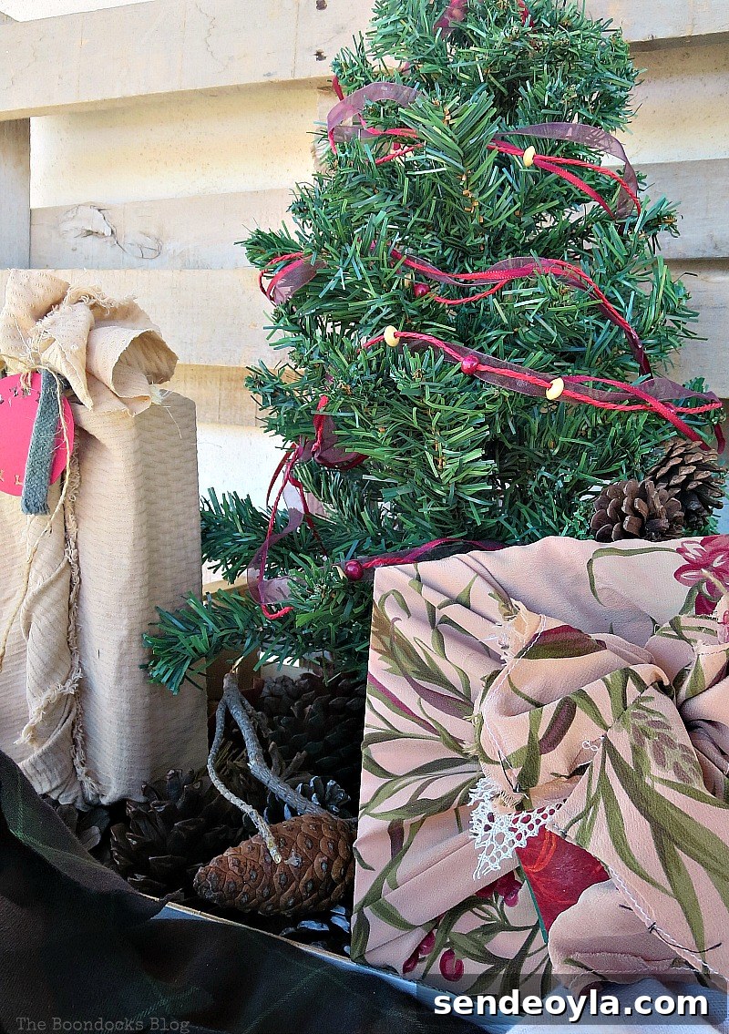 How to add color and fun to gift wrapping