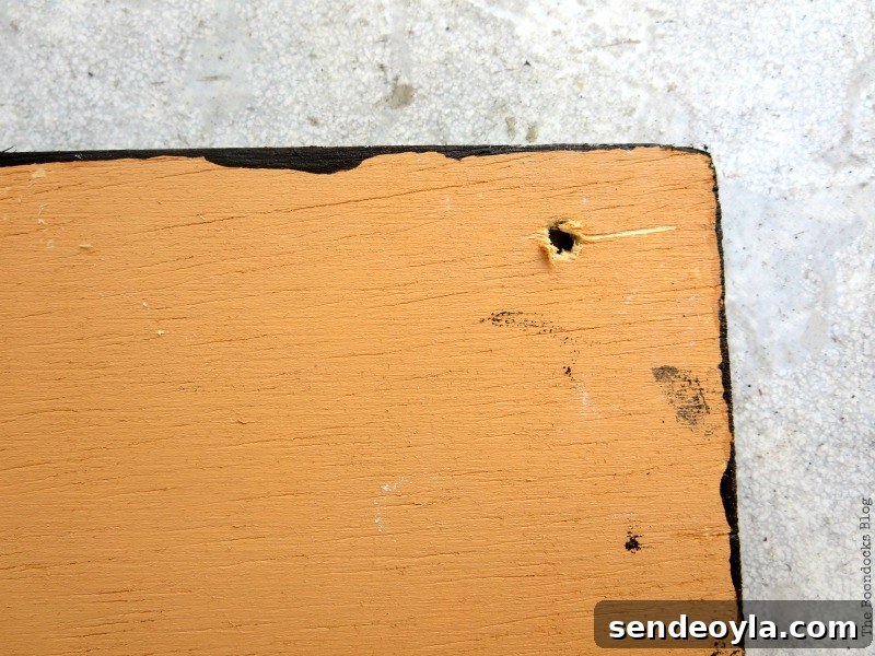 Holes in the corners, Easy Chalkboard signs for the Holidays www.theboondocksblog.com
