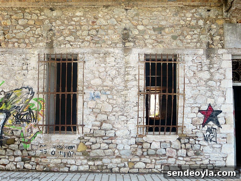Stone building with graffiti, Old Stone Buildings on the Waterfront www.theboondocksblog.com