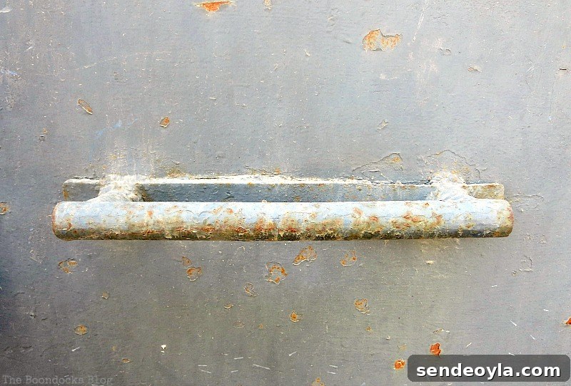 rusty handle, Old Stone Buildings on the Waterfront www.theboondocksblog.com