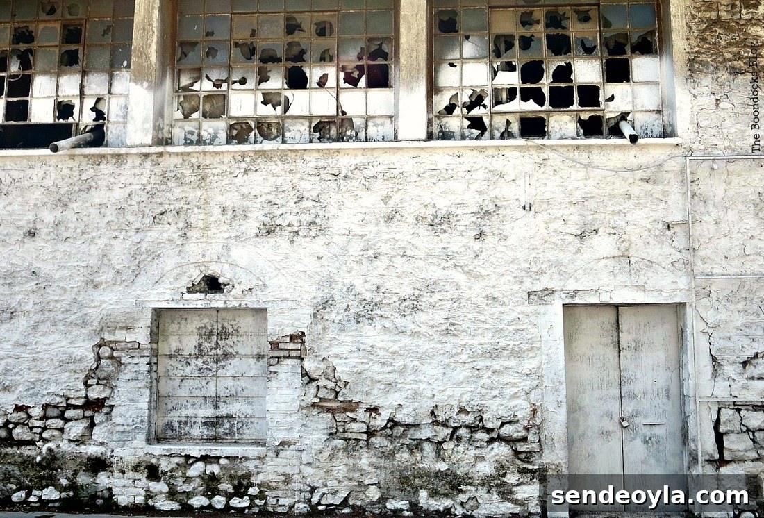 whitewashed old building, Old Stone Buildings on the Waterfront www.theboondocksblog.com