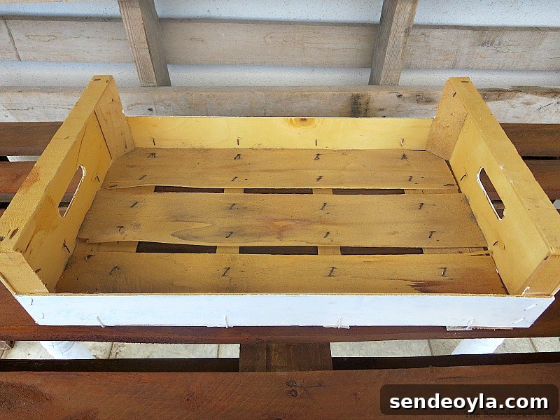 The crate, Easy DIY Fall Eucalyptus Vignette www.theboondocksblog.com