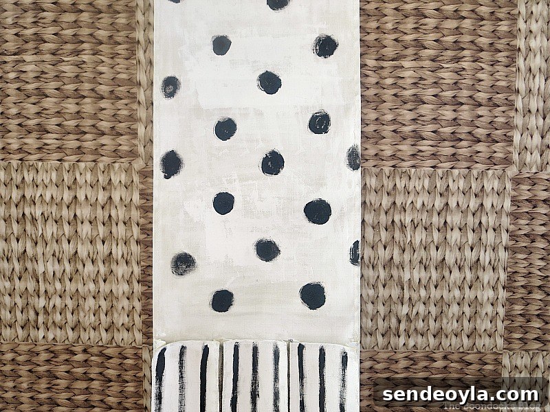 DIY Hanging Organizer for Back-to-School Supplies 6 Adding dots and stripes, How to make a back to school hanging organizer, Back to School blog Hop www.theboondocksblog.com