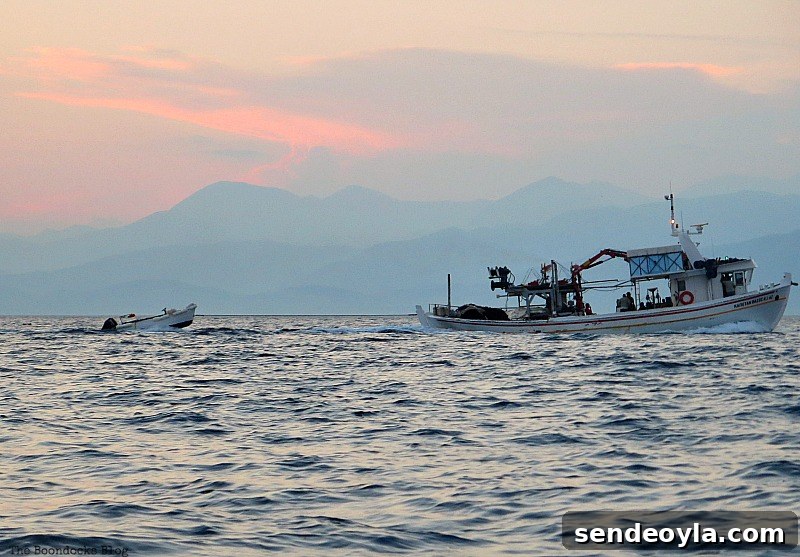 Fishing boats going out to the bay, A Boat Ride into the Sunset www.theboondocksblog.com