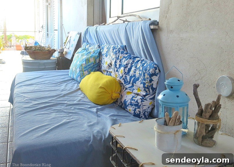 A day bed, A Tour of the Balcony, Part 1 www.theboondocksblog.com