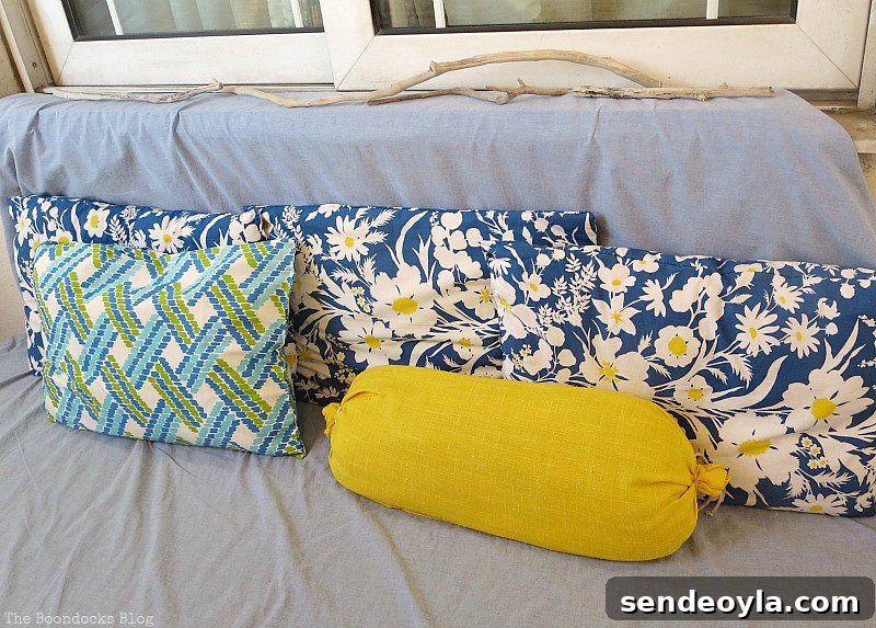Duvet cover and pillows, A Tour of the Balcony, Part 1 www.theboondocksblog.com