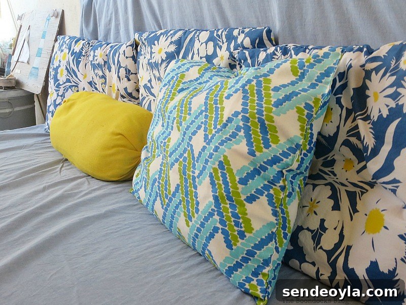 Closeup of pillows, A Tour of the Balcony, Part 1 www.theboondocksblog.com