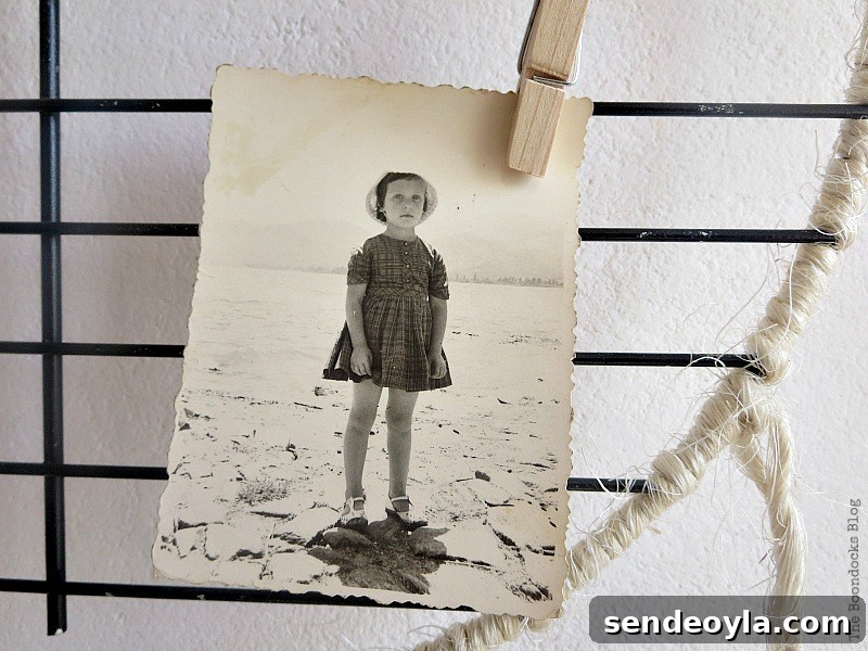 DIY Father's Day Photo Display Ideas 11 Photo display, Wrapping it Up for Father's Day