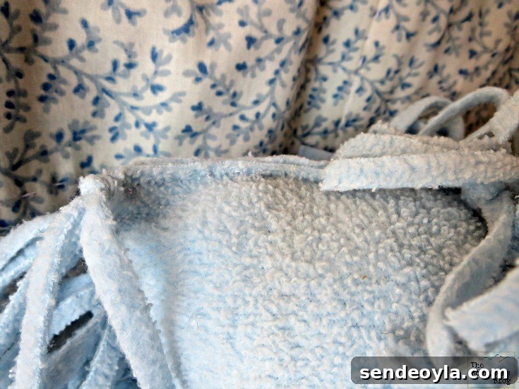DIY Minimal-Sew Fleece Pillow 9 A small seam to close the pocket
