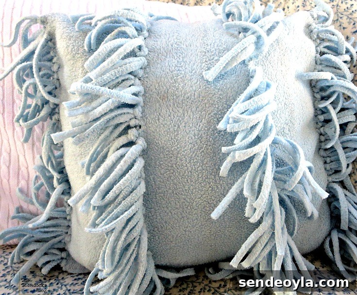DIY Minimal-Sew Fleece Pillow 10 Finished almost no-sew fleece pillow - front view