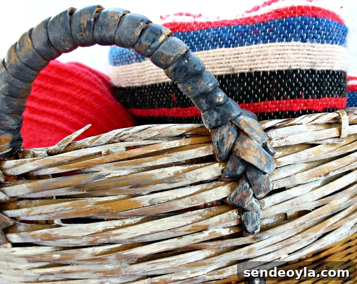 Detail of top of basket, Abasket for my Snugglies - The Boondocks Blog