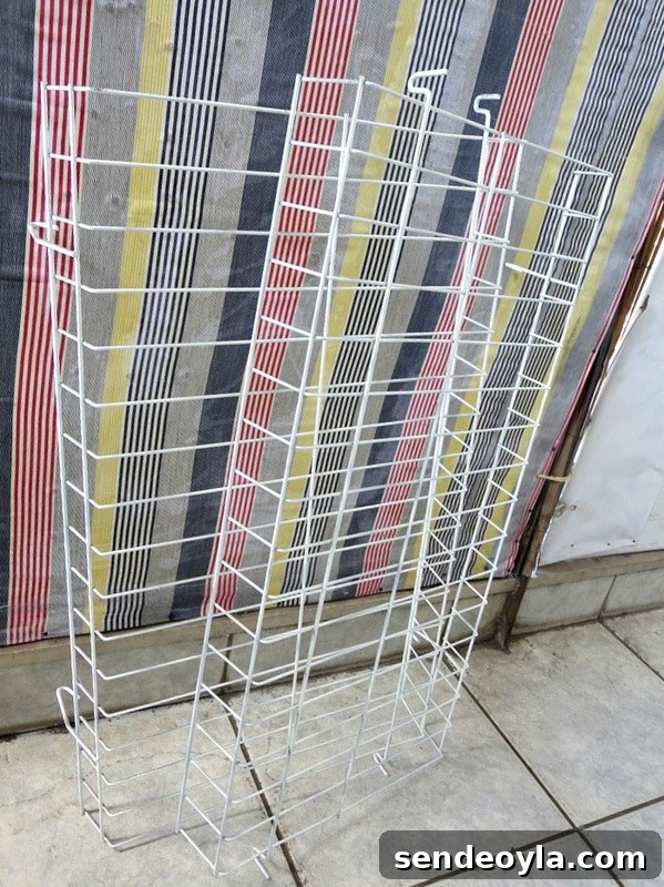 Wire Rack Organizer wrapped in Twine The Twine Lady Returns www.theboondocksblog.com