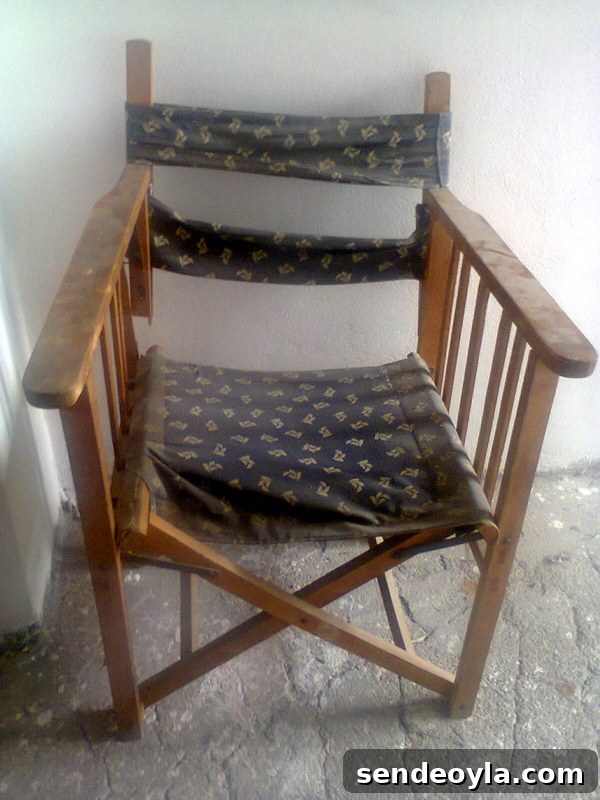 Showcase Table Styling Ideas to Highlight Your Home Decor 3 Old broken director's chair, The Showcase Table www.theboondocksblog.com