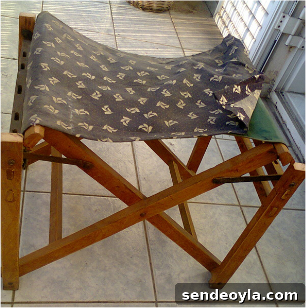 Showcase Table Styling Ideas to Highlight Your Home Decor 4 Cut down director's chair The Showcase Table www.theboondocksblog.com